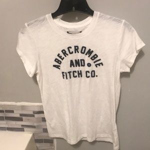 Abercrombie t shirt